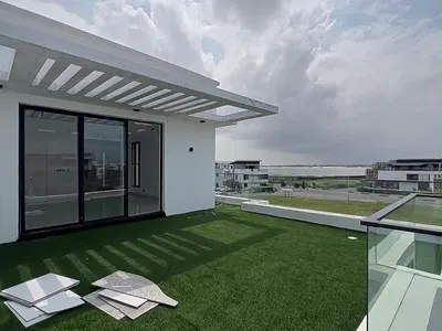 Renovated Fully Detached Duplex 5 Bedroom with a Boys Quarters — Lekki Phase, Lekki Phase 1, Lekki, Lagos