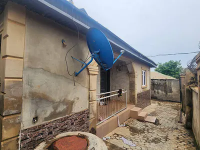 A Two Bedroom Self Compound — Peace Estate, Alapata Apete Ibadan, Ibadan, Oyo