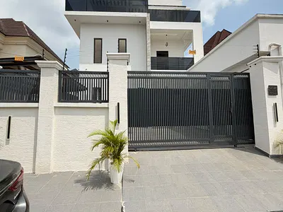 5 Bedroom Detached Duplex — Apo, Abuja