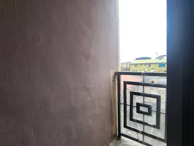 2 Bedroom Flat — Off Western Avenue, Surulere, Lagos