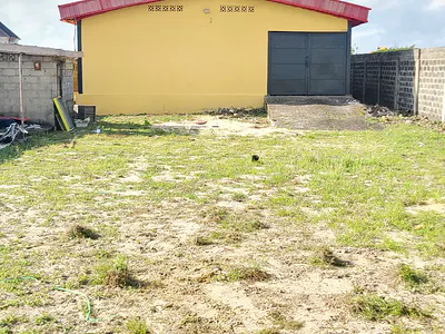 300SQM Warehouse with 2 Office Space & 2 BQ — Opposite Coastal Road, Lafiaji, Lekki, Lagos