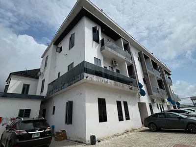 *serviced 2 Bedroom Apartment* — Lekki, Lagos