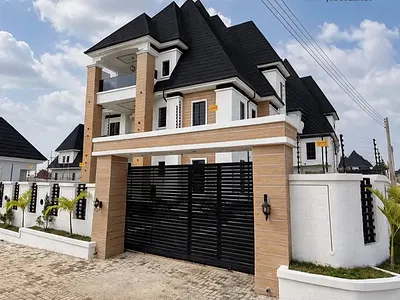5 Bedroom Fully Detached Duplex with BQ & Pool — Sunnyvale Estate, Dakwo, Abuja