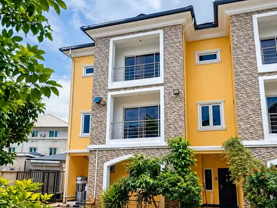 4 Bedroom Terraced Duplex — Ikoyi, Lagos