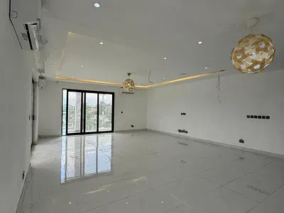 Excellently Finished 4 Bedroom Maisonette — Off Bourdillion Road, Ikoyi, Lagos