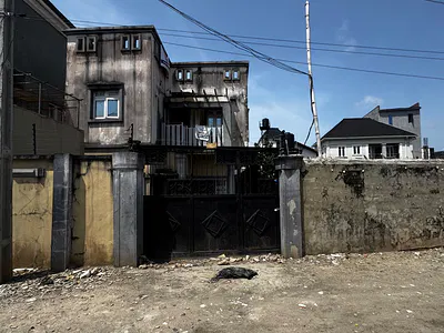 Demolishable Building — Ologolo, Lekki, Lagos