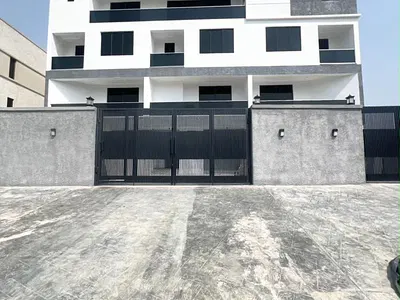 Luxury 5 Bedroom Terraced Duplex — Lekki, Lagos