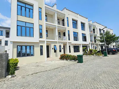 4 Bedroom Terrace with BQ — Platinum Way Jakande First Gate Lekki Lagos, Ikate Elegushi, Lekki, Lagos