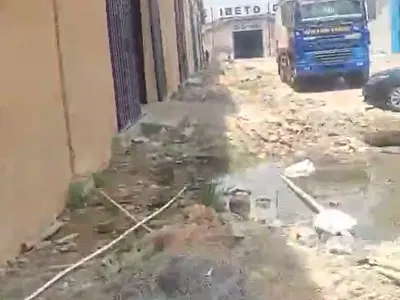 Good 8,000SQFT, 16,000SQFT and 24,000SQFT Warehouse — Oshodi-Apapa Expressway by Coker Bus Stop, Coker, Surulere, Lagos