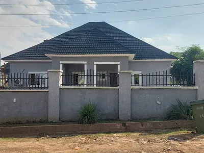 3 Bedroom Detached Bungalow with 2 BQ — Estate, Life Camp, Abuja