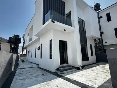 Large 5 Bedroom Duplex with Swimming Pool — Lekki, Lagos