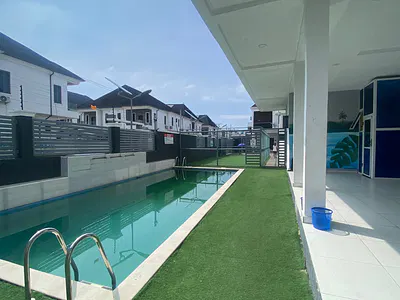 Semi Master Shared Apartment Without Furnitures — Lekki, Lagos