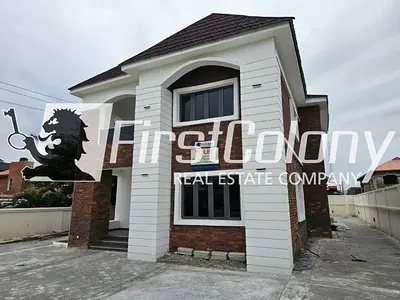 Private 4 Bedroom Detached Home (with Generous Grounds) — Lekki, Lagos