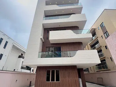 Luxurious 3 Bedroom Apartment with BQ, Swimming Pool & Elevator — Old Ikoyi, Ikoyi, Lagos