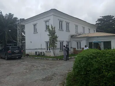 Spacious 5 Bedroom Detached House with 2 BQ — Milverton Road, Old Ikoyi, Ikoyi, Lagos