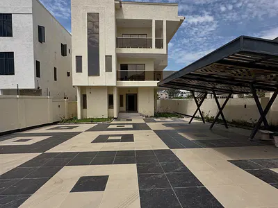 5 Bedroom Detached Duplex with 2 Room BQ and a Pool — Guzape District, Abuja