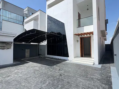 5 Bedroom Detached Duplex — Lekki, Lagos