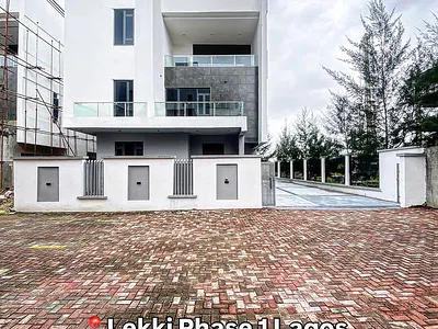 5 Bedroom Detached Duplex — Lekki, Lagos