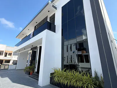 5 Bedroom Duplex — Lekki, Lagos