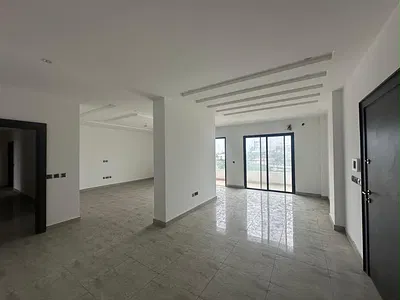 4 Bedroom Apartment with Elevator — Ikoyi, Lagos