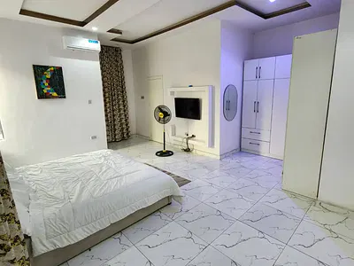 Fully Furnished Masters Room — Ivy Homes, Lekki County Estate, Lekki, Lagos