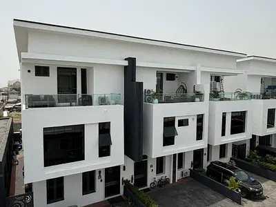 5 Bedroom Terrace House with Swimming Pool and Cinema — Victoria Island (VI), Lagos