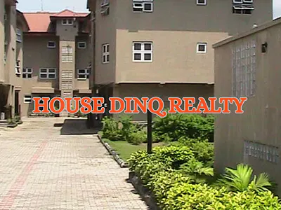 Block of Multiple Flats with Service Quarters — Victoria Island (VI), Lagos