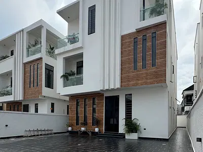 5 Bedroom Detached Duplex — Osapa, Lekki, Lagos