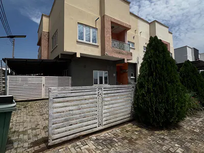 Contemporary 4 Bedroom Semi Detached Duplex, BQ, Inside a Gated Estate — Serene Neighborhood, Good Road Network, Life Camp, Abuja