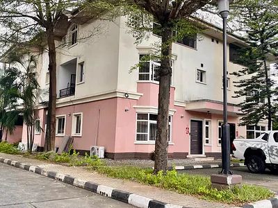 4 Bedroom Terrace Duplex — Banana Island, Banana Island, Ikoyi, Lagos