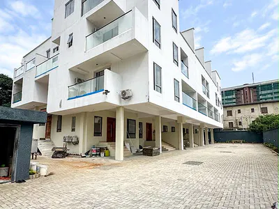 Elegance 4-Bedroom Terrace Duplex with 2 BQ in a Prime Location — Victoria Island, Oniru, Victoria Island (VI), Lagos