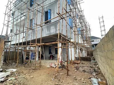 Beautiful Spacious 2 Bedroom Apartment — Surulere, Lagos