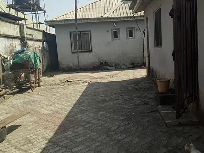 Awoof Deal 3 Bedroom Bungalow with Mini Flat and Self Contained Room — Awoyaya New Road Gbetu, Awoyaya, Ibeju Lekki, Lagos