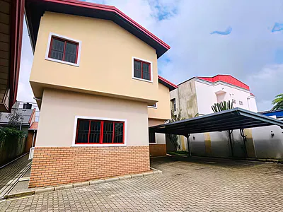 Spacious 5 Bedroom Duplex for Office Use — Wuse 2, Abuja