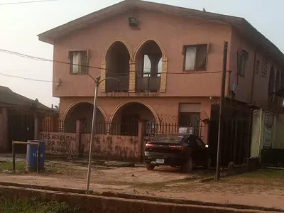 Distress 3 Units of 2 Bedroom and 1 Unit of 3 Bedroom Flat — Idimu, Lagos