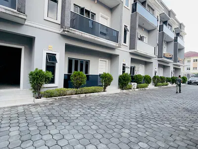 Luxury 4 Bedroom Terrace with BQ, Swimming Pool & Gym — Oniru Victoria Island Lagos, Victoria Island (VI), Lagos