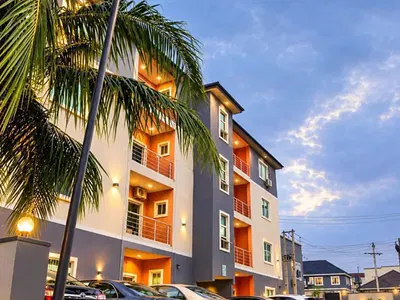 Spacious 2 Bedroom Flat with 24 Hours of Light. — Lekki, Lagos