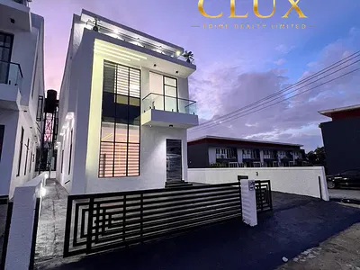 5 Bedroom Detached Duplex — Lekki, Lagos