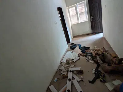 Single Room Self Contain — Via North-West Filling Station Junction, Ilaje, Ajah, Lagos