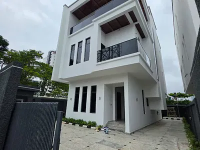 6 Bedroom Fully Detached Duplex — Adetokunbo Ademola Street, Victoria Island (VI), Lagos