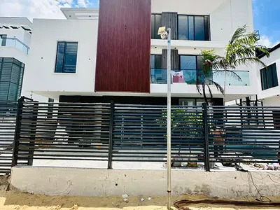 Pristine 5 Bedroom Detached Duplex with Cinema and Swimming Pool — Chevron, Lekki, Lagos