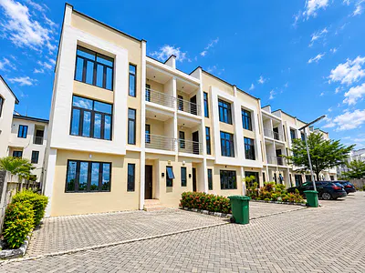 4 Bedroom Terrace Duplex with BQ — Beach Resort Estate, Osapa, Lekki, Lagos