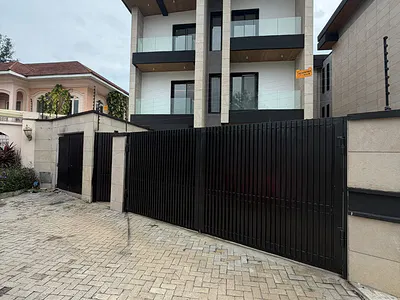 5 Bedroom Fully Detached House — Ikoyi, Lagos
