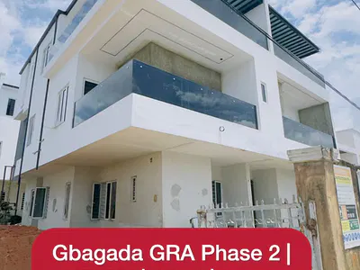 4 Bedroom Duplex with BQ — Gbagada, Lagos