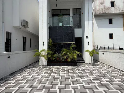 5 Bedroom Detached House — Orchid Road, Lekki, Lagos