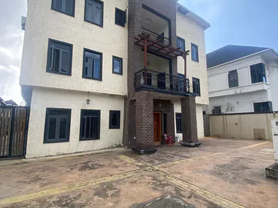 3 Bedroom Upper Floor Apartment — Lekki, Lagos