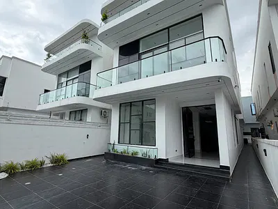 5 Bedroom Detached House — Orchid Road, Lekki, Lagos