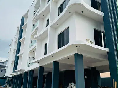 Stylishly Built 3 Bedroom Apartment with BQ Elevator and Pool — Ikeja GRA, Ikeja, Lagos
