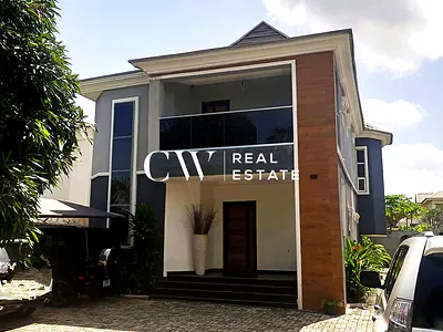 5 Bedroom Detached House — Lekki, Lagos