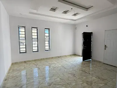 Master Room Shared Apartment — Lekki, Lagos